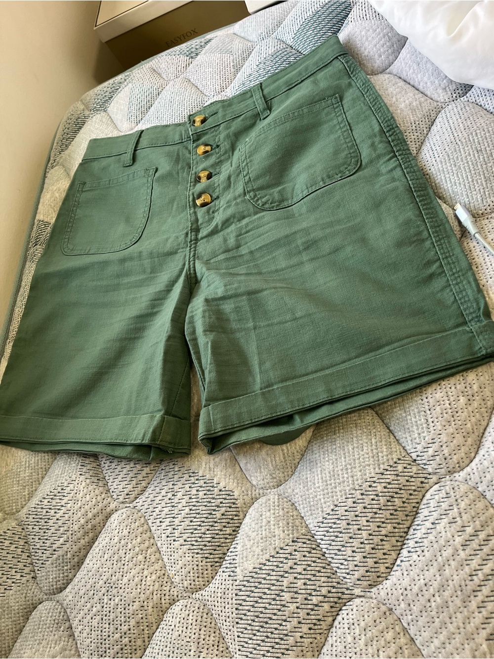 Lee Green Button-Fly Women's Bermuda Shorts